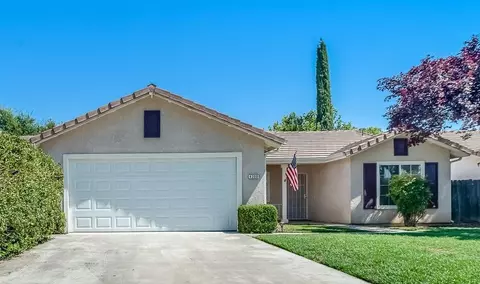4300 E Feemster Ave, Visalia, CA 93292 photo 2