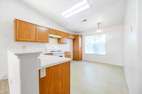 4300 E Feemster Ave, Visalia, CA 93292 photo 13
