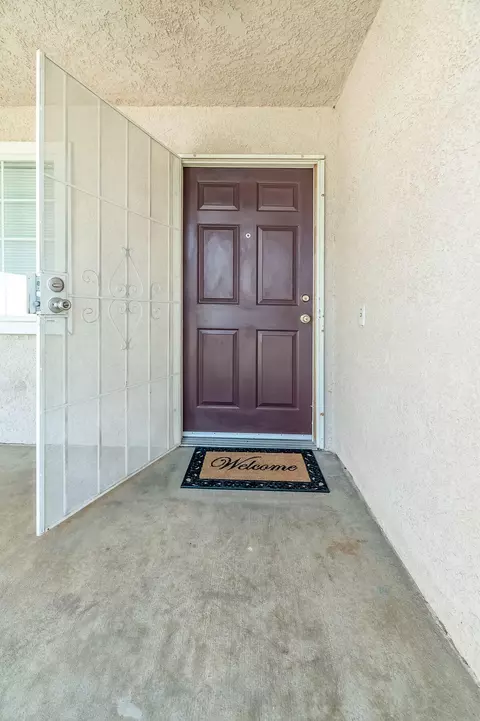4300 E Feemster Ave, Visalia, CA 93292 photo 4
