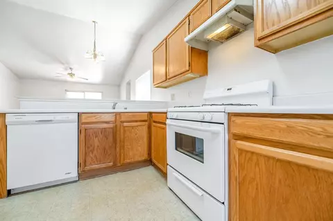 4300 E Feemster Ave, Visalia, CA 93292 photo 16