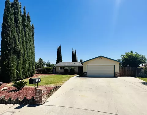 1086 N Westside St, Porterville, CA 93257