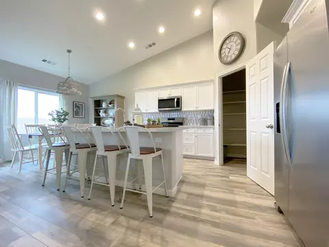 350 Hampton St, Exeter, CA 93221 photo 8