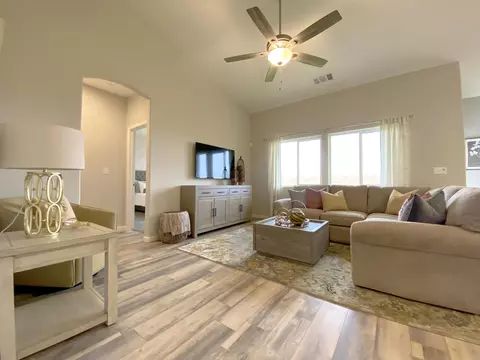 350 Hampton St, Exeter, CA 93221 photo 5