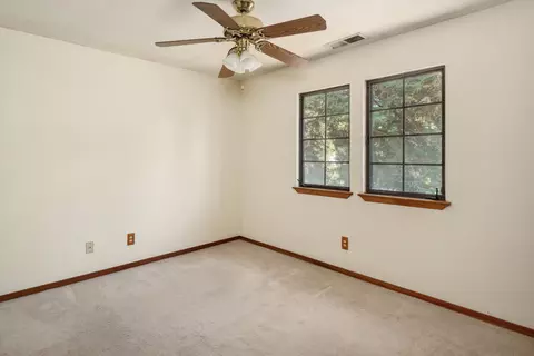 244 E Wilson Ave, Tulare, CA 93274 photo 25