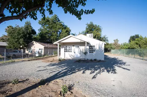 15480 Road 222, Porterville, CA 93257
