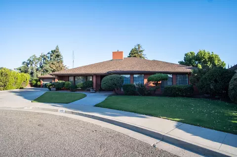 1451 W Brian Ln, Porterville, CA 93257