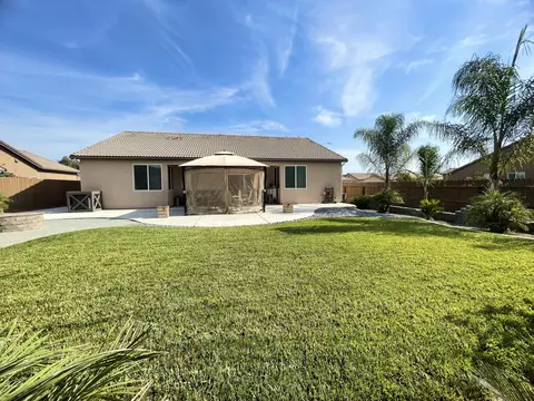 951 E Mesa Ct, Visalia, CA 93292 photo 16