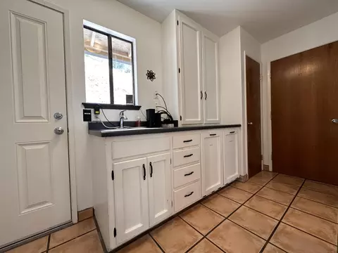 44335 Dinely Dr, Three Rivers, CA 93271 photo 11