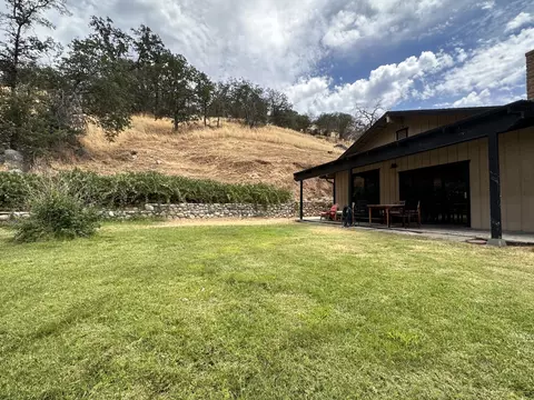 44335 Dinely Dr, Three Rivers, CA 93271 photo 19
