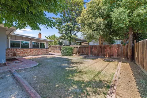 304 Sequoia Dr, Exeter, CA 93221 photo 32