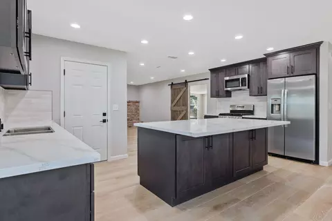 304 Sequoia Dr, Exeter, CA 93221 photo 9