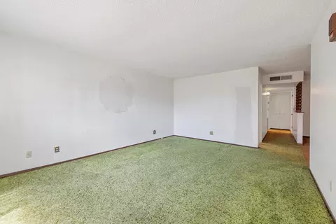 502 S E St, Tulare, CA 93274 photo 6