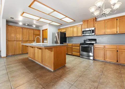 2316 School Ct, Visalia, CA 93292 photo 12