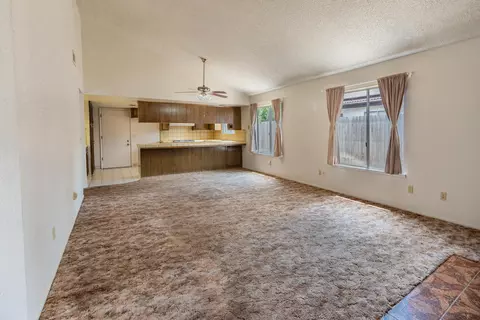 1709 E Cross Ave, Tulare, CA 93274 photo 9