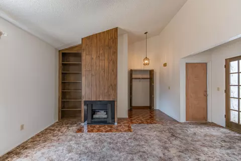 1709 E Cross Ave, Tulare, CA 93274 photo 11