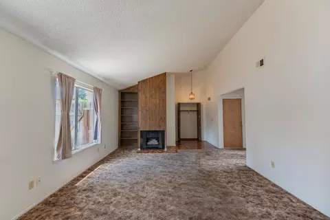 1709 E Cross Ave, Tulare, CA 93274 photo 13