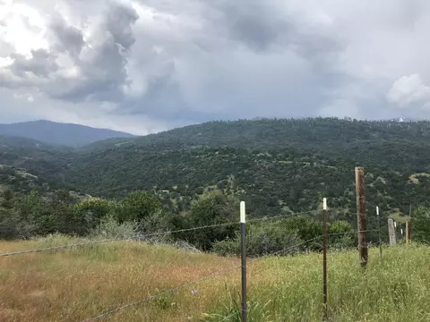 51404 Hogback Dr, Badger, CA 93603 photo 18