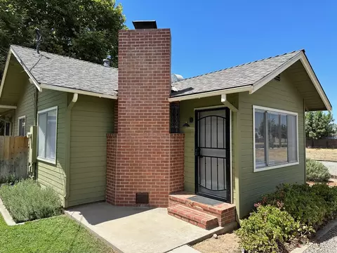 1949 N Ben Maddox Way, Visalia, CA 93292