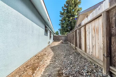 3534 W Cherry Ave, Visalia, CA 93277 photo 54