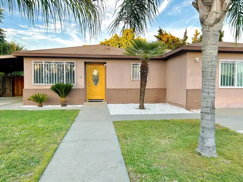 218 Lafayette Ave, Lindsay, CA 93247