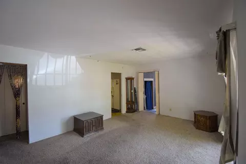 4763 E Lowe Ave, Fresno, CA 93702 photo 2