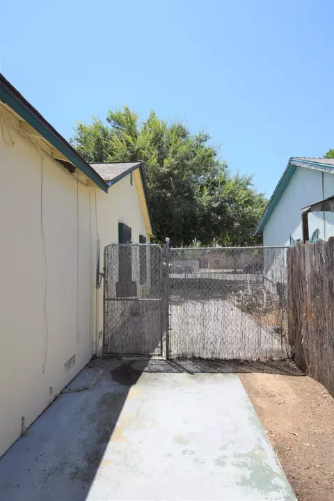 4763 E Lowe Ave, Fresno, CA 93702 photo 13