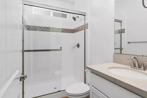 2174 N Mitchell St, Hanford, CA 93230 photo 7