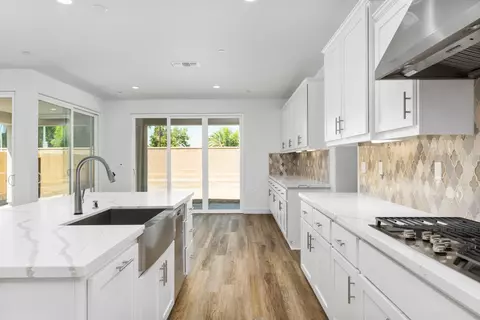 2174 N Mitchell St, Hanford, CA 93230 photo 14