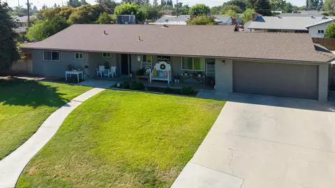 775 N Arbor Dr, Tulare, CA 93274
