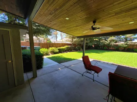 976 E San Joaquin Ave, Tulare, CA 93274 photo 24