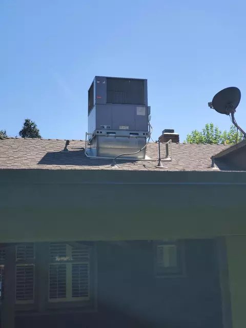 976 E San Joaquin Ave, Tulare, CA 93274 photo 32