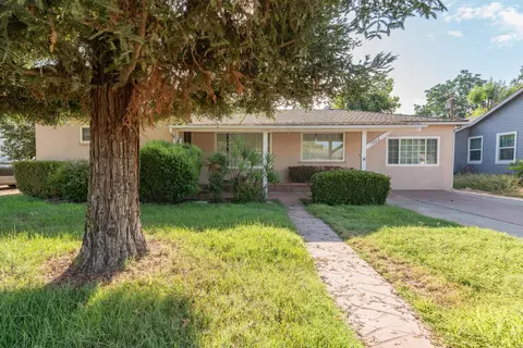 1006 N Jacob St, Visalia, CA 93291