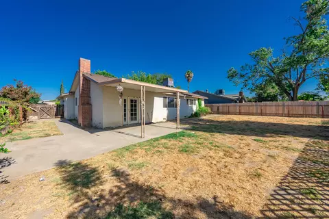 30 S Olive St, Lemoore, CA 93245 photo 26