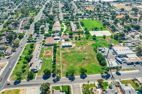 30 S Olive St, Lemoore, CA 93245 photo 36