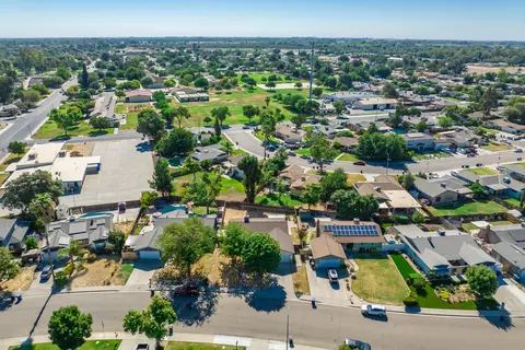 30 S Olive St, Lemoore, CA 93245 photo 34