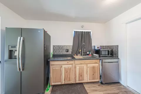 30 S Olive St, Lemoore, CA 93245 photo 11