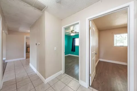 30 S Olive St, Lemoore, CA 93245 photo 14