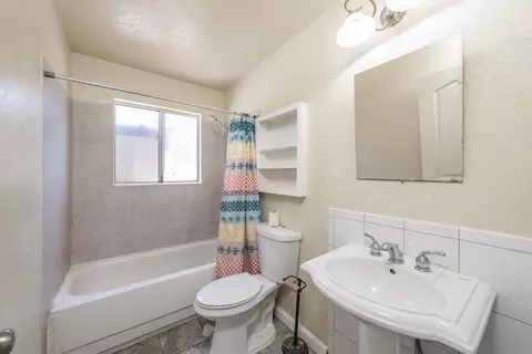 30 S Olive St, Lemoore, CA 93245 photo 19