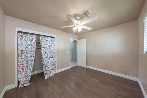 30 S Olive St, Lemoore, CA 93245 photo 21