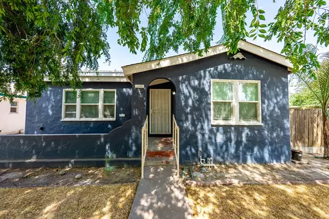 1028-1026 Kaweah St, Hanford, CA 93230