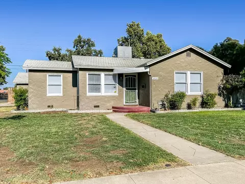 1020 N Stevenson St, Visalia, CA 93291
