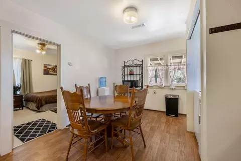 222 E Sweet Ave, Visalia, CA 93292 photo 15