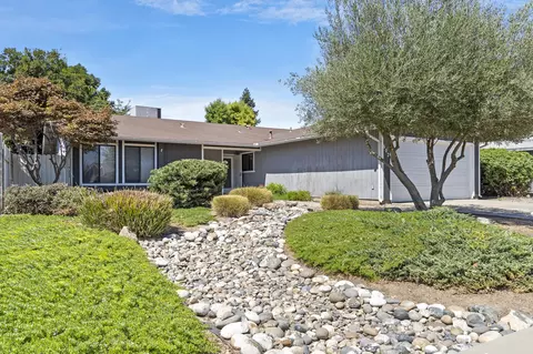 602 N Quince Ave, Exeter, CA 93221