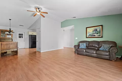 602 N Quince Ave, Exeter, CA 93221 photo 8