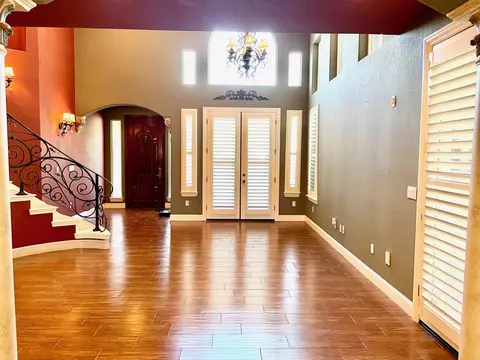 219 Lake Dr, Lemoore, CA 93245 photo 8
