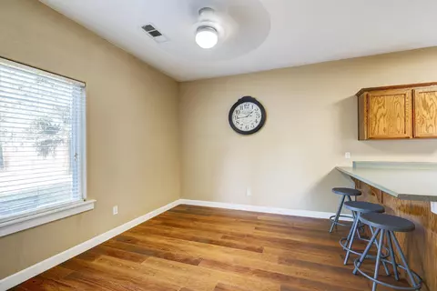 2418 E La Vida Ave, Visalia, CA 93292 photo 12