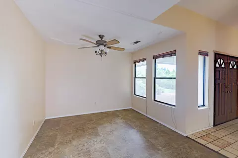 2205 E Vassar Dr, Visalia, CA 93292 photo 7