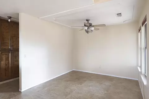 2205 E Vassar Dr, Visalia, CA 93292 photo 6