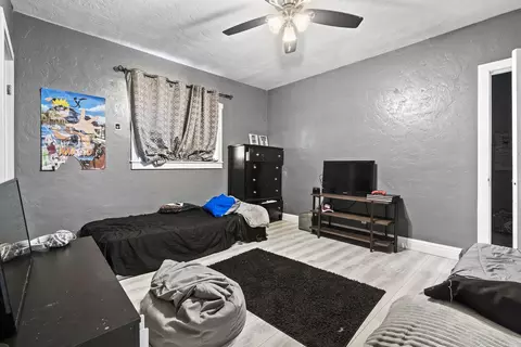 380 Champion St, Lemoore, CA 93245 photo 14