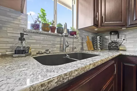 586 Woods Ave, Tipton, CA 93272 photo 14